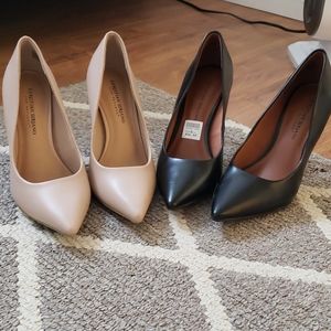 Nude and black pumps